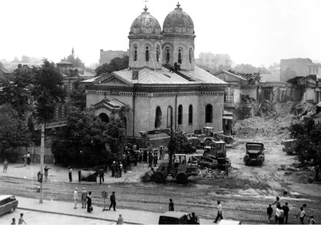 Foto Nicolae Stoicescu, slătineanul care a relansat România Medievală