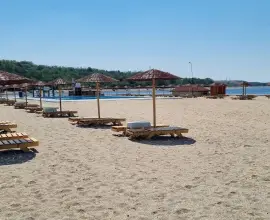 Foto Se deschide „Plaja Olt”. Cât este intrarea pentru adulţi şi copii
