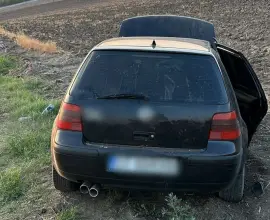Foto Accident la Dăneasa. O femeie a murit, după ce o mașină a intrat într-un cap de pod