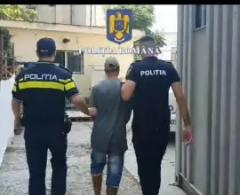 Foto VIDEO. Bărbat, din Obârşia, arestat preventiv după ce a ameninţat cu cuţitul o tânără în scara unui bloc din Slatina