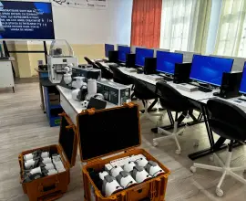 Foto Două laboratoare de informatică de ultimă generație, inaugurate la Liceul „Ioniţă Asan” din Caracal