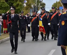 Foto Ziua Pompierilor din România, marcată la Slatina