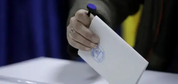 Foto Campania electorală pentru Parlamentare începe la 1 noiembrie şi se termină în dimineaţa zilei de 30 noiembrie