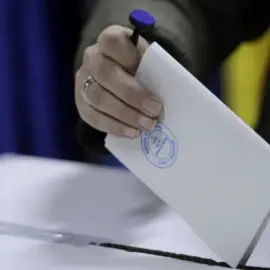 Foto Campania electorală pentru Parlamentare începe la 1 noiembrie şi se termină în dimineaţa zilei de 30 noiembrie