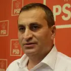 Foto Marius Oprescu: Am votat ÎMPOTRIVA legii care ar permite candidatura președintelui ca independent pe listele unui partid politic