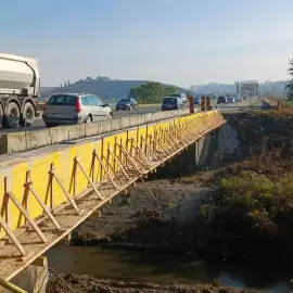 Foto Trafic rutier dat peste cap, la intrarea în Slatina dinspre Craiova. Se lucrează