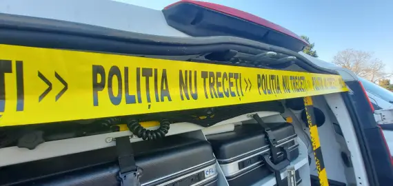 Foto Fost polițist găsit mort într-o baltă din Băbiciu. Anchetă în desfășurare