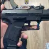 Imagine Percheziții masive la nivel național pentru combaterea vânzării ilegale de arme către cumpărători români. Descinderi şi în judeţul Olt (VIDEO)