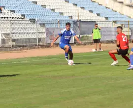 Foto CSM Slatina-Steaua Bucureşti, sâmbătă, pe Stadionul „1 Mai”