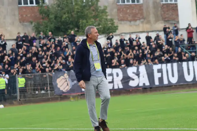 Foto CSM Slatina a remizat, 1-1, cu Steaua Bucureşti, şi urcă pe locul al doilea în clasamentul Ligii a II-a