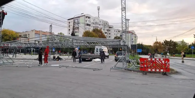 Foto Trafic haotic în Slatina: Bulevardul A.I. Cuza blocat şi luni dimineaţă după “Zilele Recoltei“