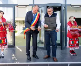 Foto Sală de sport modernă, inaugurată la Slătioara (FOTO)