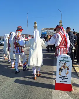 Foto Festivalul „Oltenii și Restul Lumii” Slatina, ediţia 28. Primar: Evaluez foarte serios posibilitatea să fie ultima ediție finanțată de Primărie