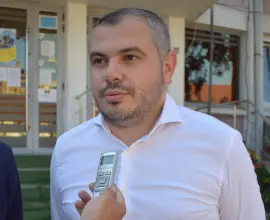 Foto Bazin de înot, sală de sport modernă și parc central modern, în Balş. Proiectele majore, finalizate în 2025 (VIDEO)