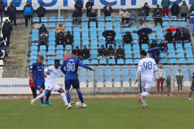 Foto CSM Slatina pierde cu FCU Craiova dintr-un penalty inexistent. „Această înfrângere este din cauza unui penalty care nu a fost”