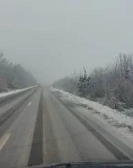 Foto Informare meteo de ploi, lapoviţă şi ninsoare, începând de miercuri