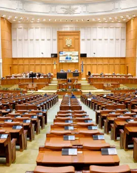 Foto Cine intră în noul parlament. Senatorii şi deptaţii din judeţele României