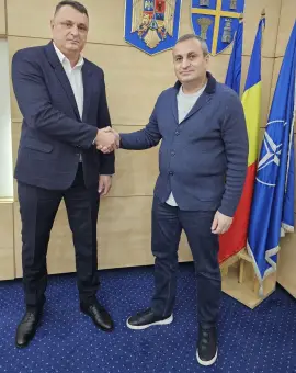 Foto Primarul PNL din Drăgăneşti-Olt a trecut la PSD