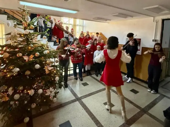 Foto Colindele au răsunat la IPJ Olt   