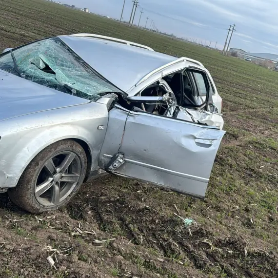 Foto GRAV accident la Stoicăneşti. Două persoane au murit (FOTO)