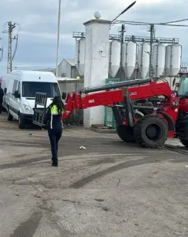 Foto Accidentul mortal de la Stoicăneşti: Şoferul utilajului, fără permis de conducere şi cu o alcoolemie de 0,19 mg/litru