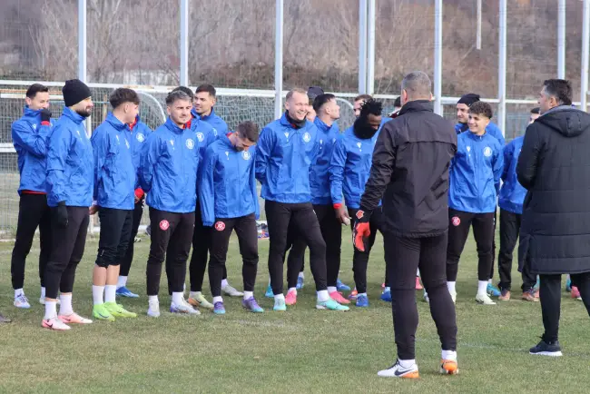 Foto FOTO. CSM Slatina a dat startul pregătirilor. Niculescu: „Sunt şanse, bineînţeles, şi la play-off”