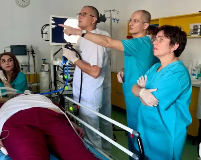 Foto Premieră medicală la Craiova. Gastroplastia endoscopică, noua soluție împotriva obezității