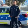 Imagine Poliţist originar din Olt, cercetat disciplinar de IPJ Constanţa pentru că oprea șoferițe în trafic, le cerea actele, le căuta apoi pe rețelele sociale și le făcea avansuri