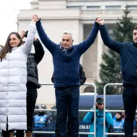 Foto Simion și Gavrilă și-au anunțat candidaturile la prezidențiale, apoi unul se va retrage