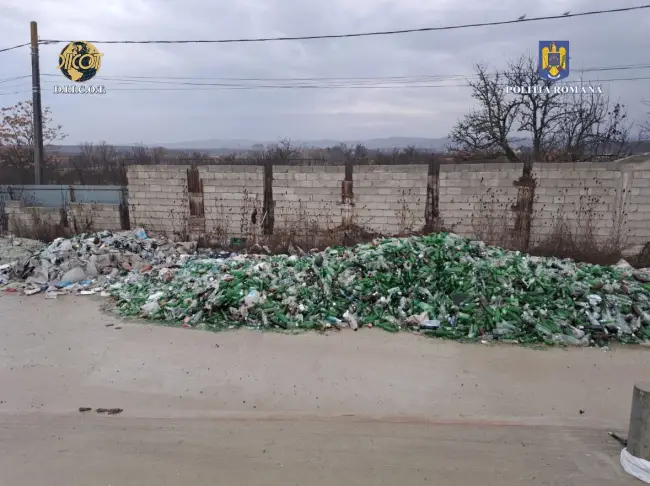 Foto Percheziții de amploare, în Olt şi alte judeţe: Poliția și DIICOT destructurează o rețea de fraudă cu reciclarea deșeurilor (FOTO&VIDEO)